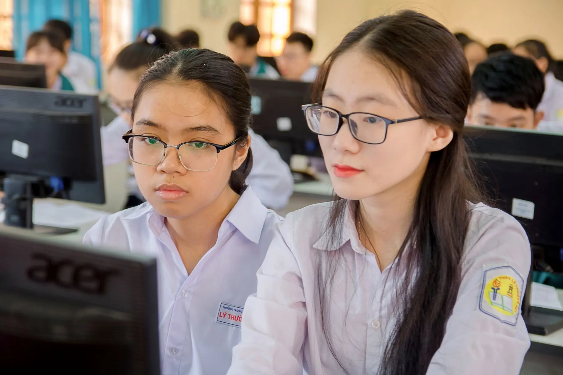 成华区妈妈爱幼儿园双语课程与艺术启蒙模块化教学方案解析